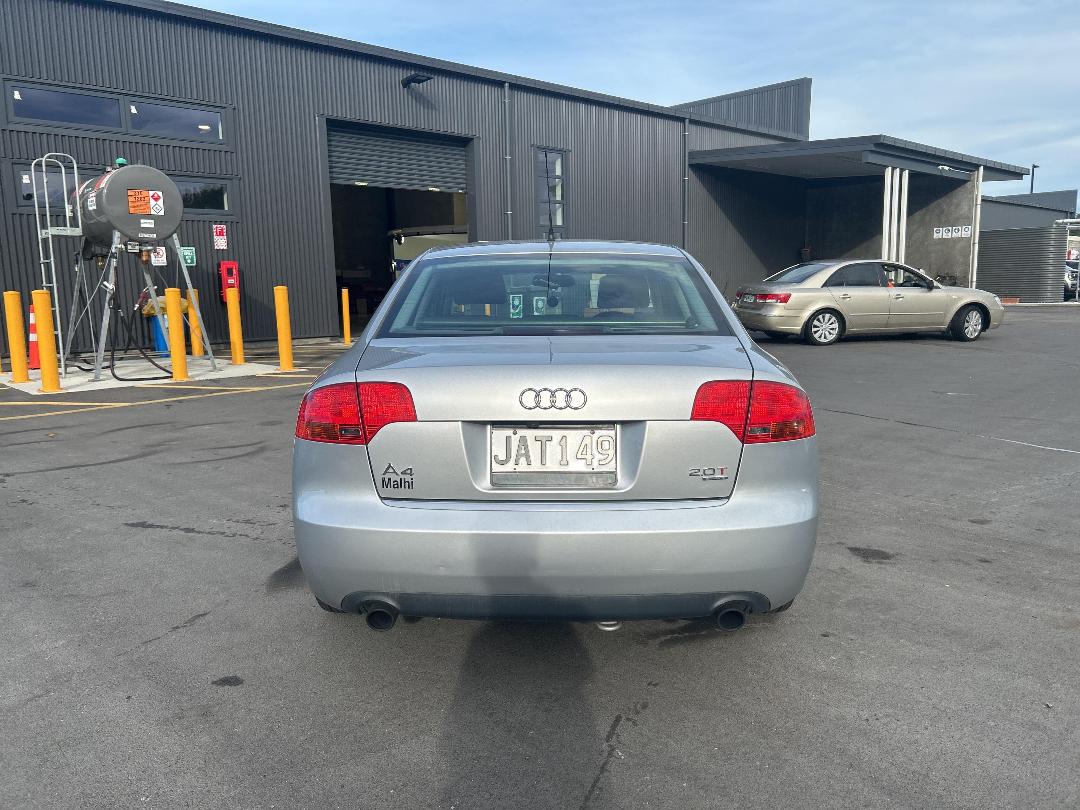 Photo '9' of Audi A4 2.0T Quattro Photo '9' of Audi A4 2.0T Quattro