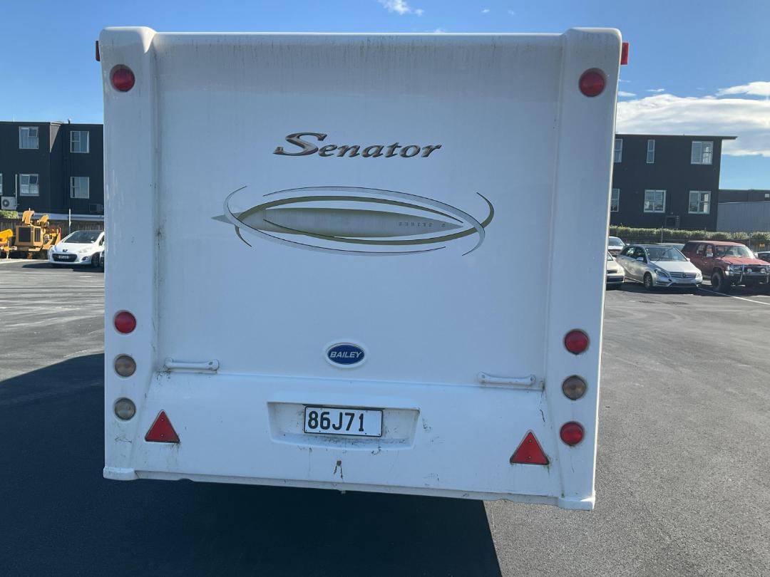 Photo '4' of Bailey Senator Caravan - Tandem Photo '4' of Bailey Senator Caravan - Tandem