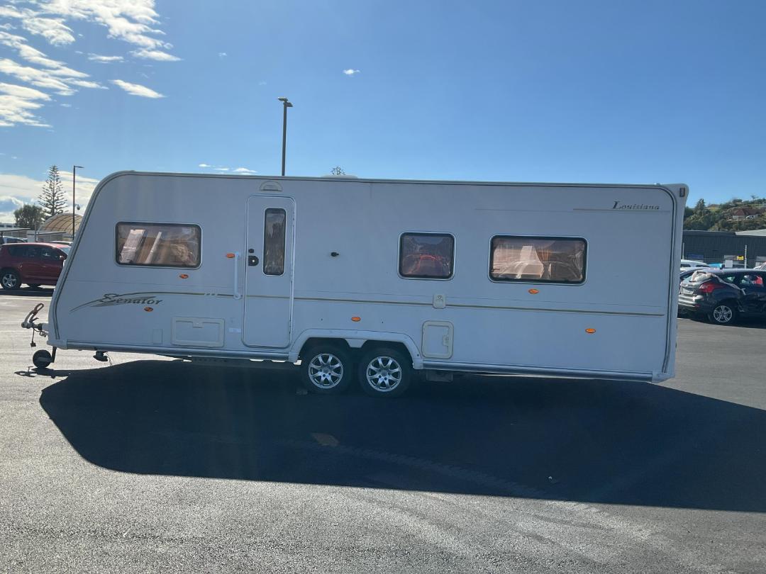 Photo '6' of Bailey Senator Caravan - Tandem Photo '6' of Bailey Senator Caravan - Tandem