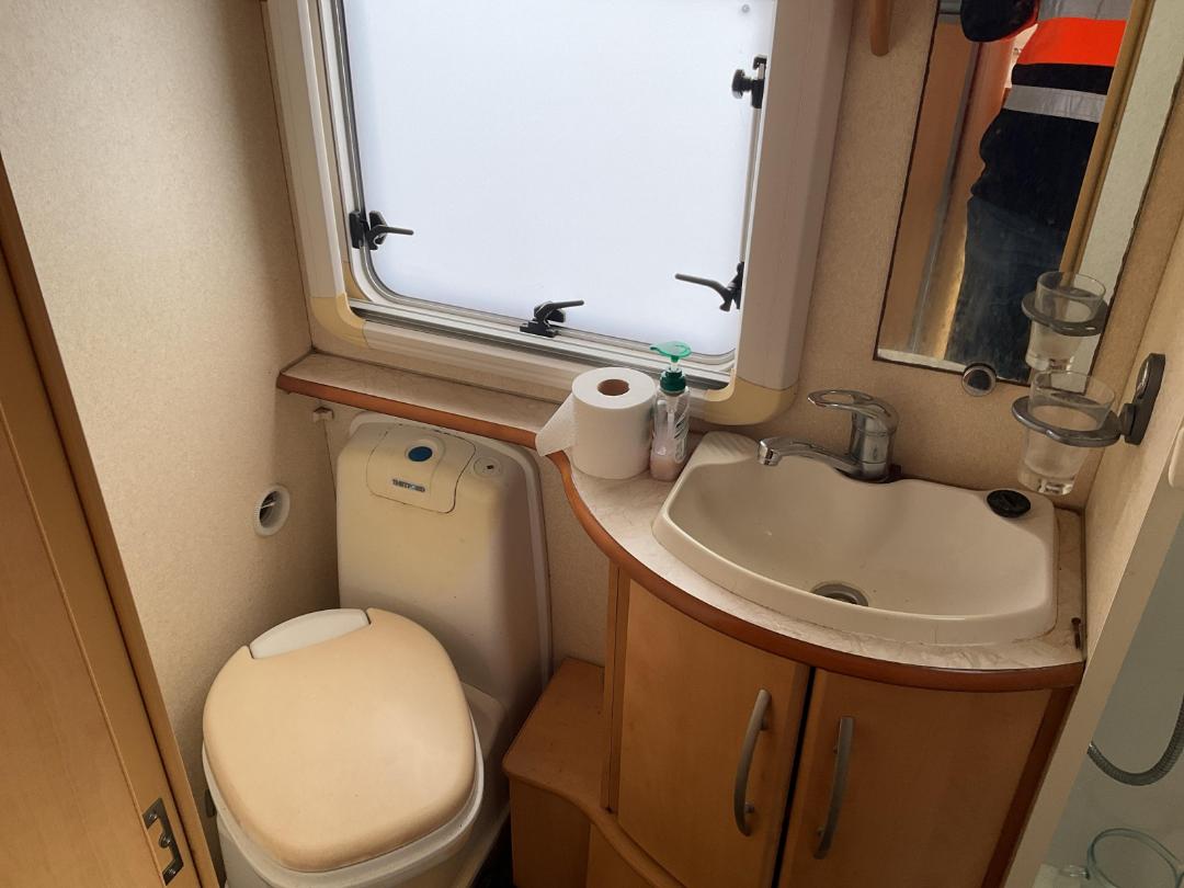 Photo '33' of Bailey Senator Caravan - Tandem Photo '33' of Bailey Senator Caravan - Tandem