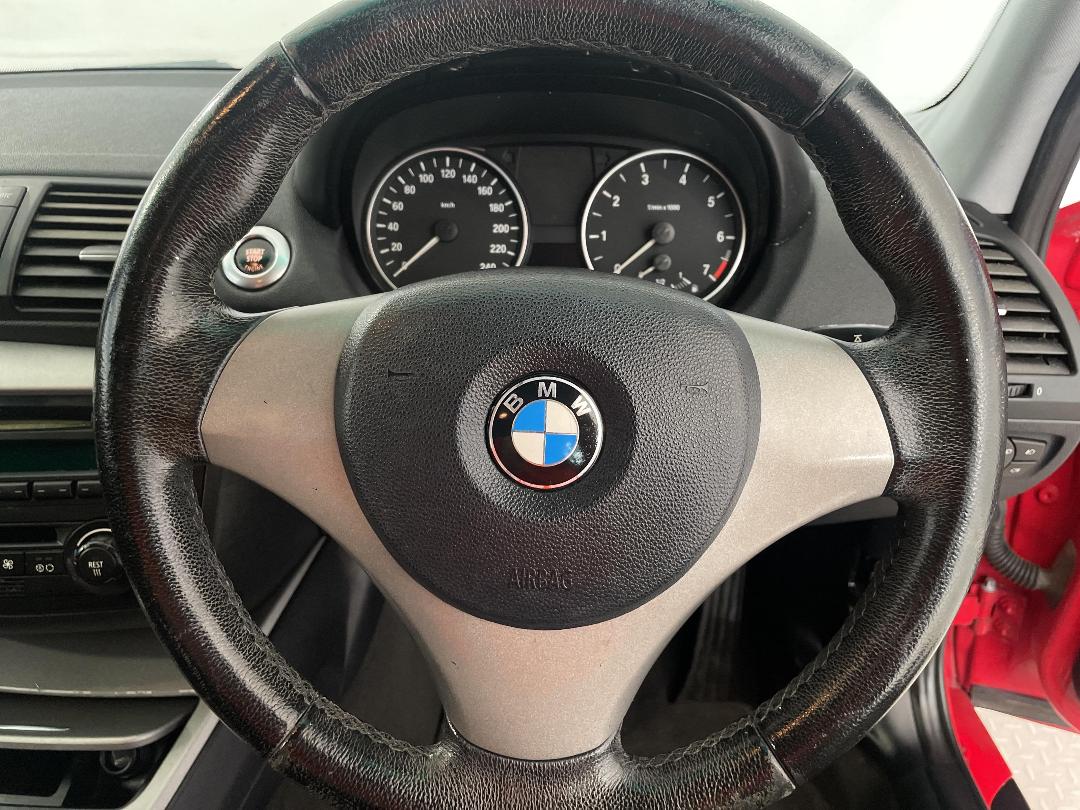 Photo '25' of BMW 118I