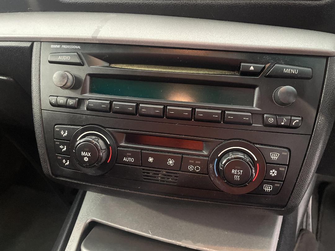 Photo '27' of BMW 118I