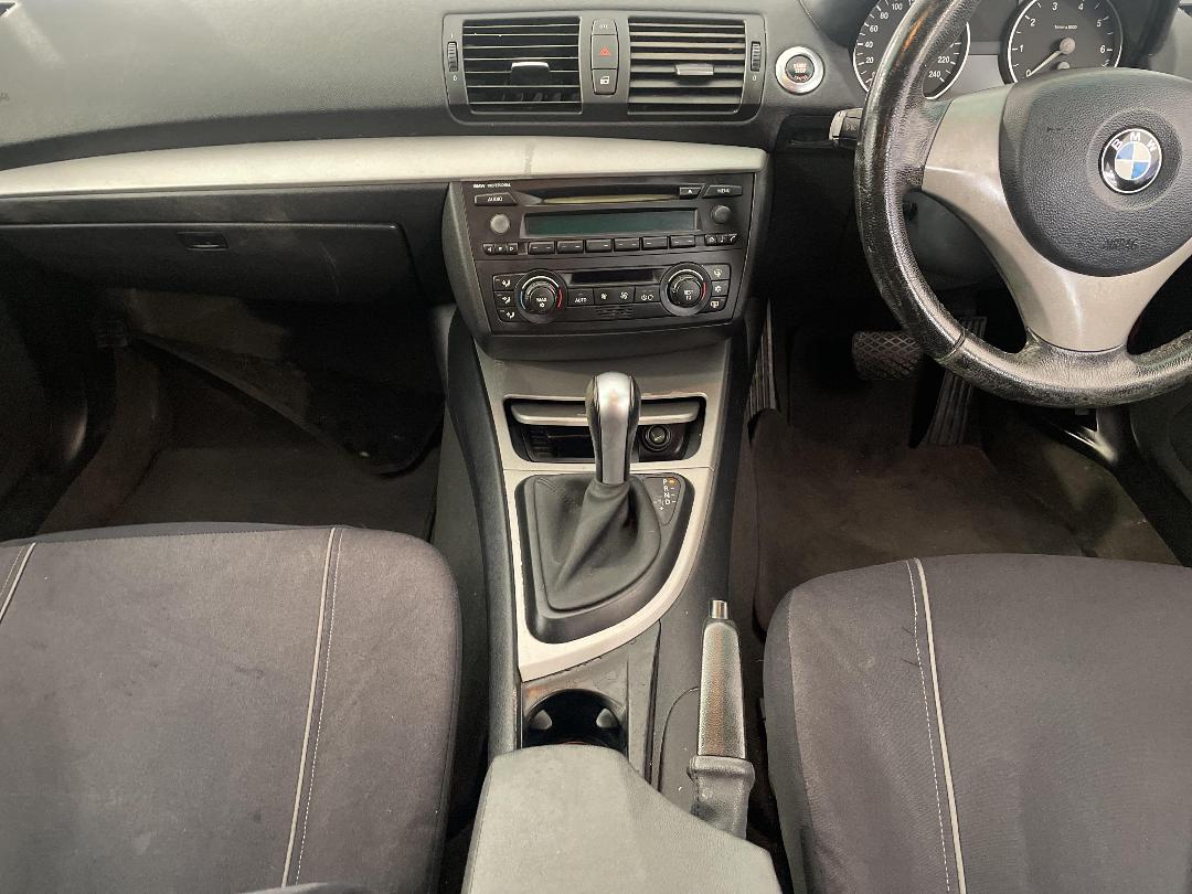 Photo '18' of BMW 118I