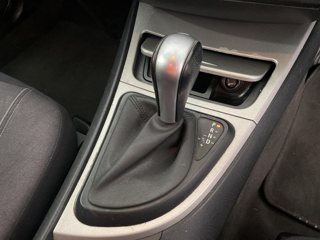 Photo '28' of BMW 118I