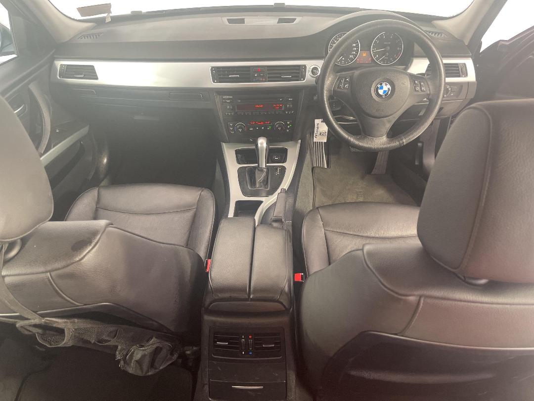 Photo '18' of BMW 3 Series