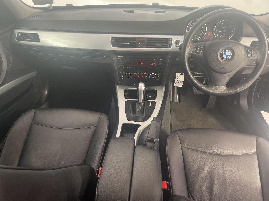 Photo '17' of BMW 3 Series