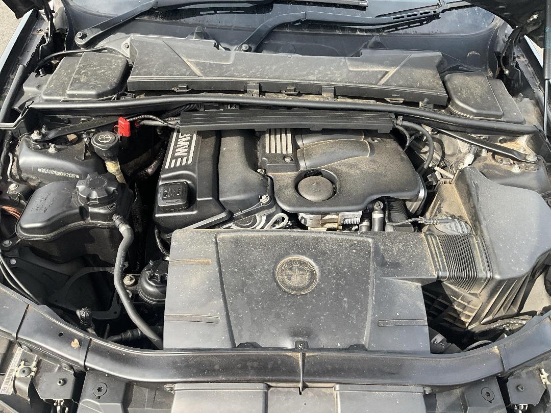 Photo '2' of BMW 3 Series 320I