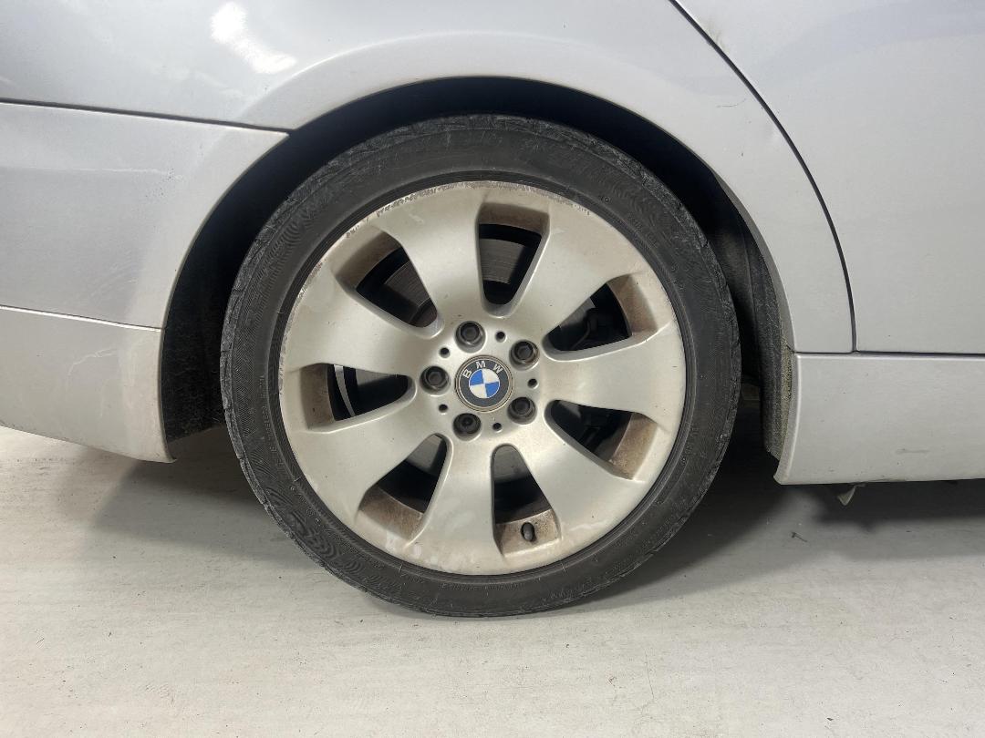 Photo '10' of BMW 3 Series 330I