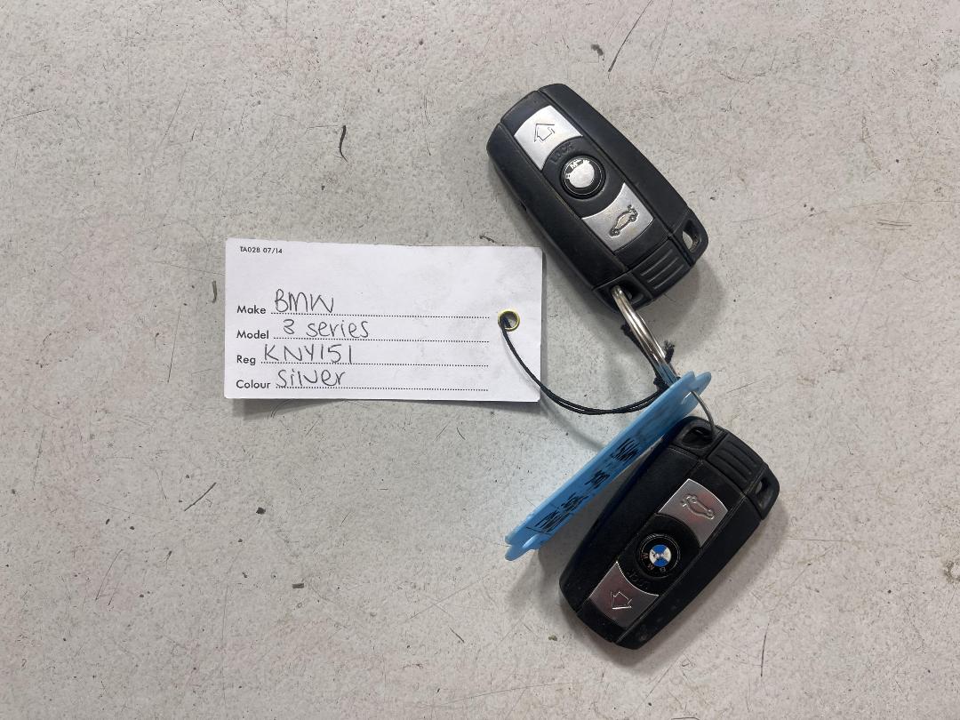 Photo '20' of BMW 3 Series 330I