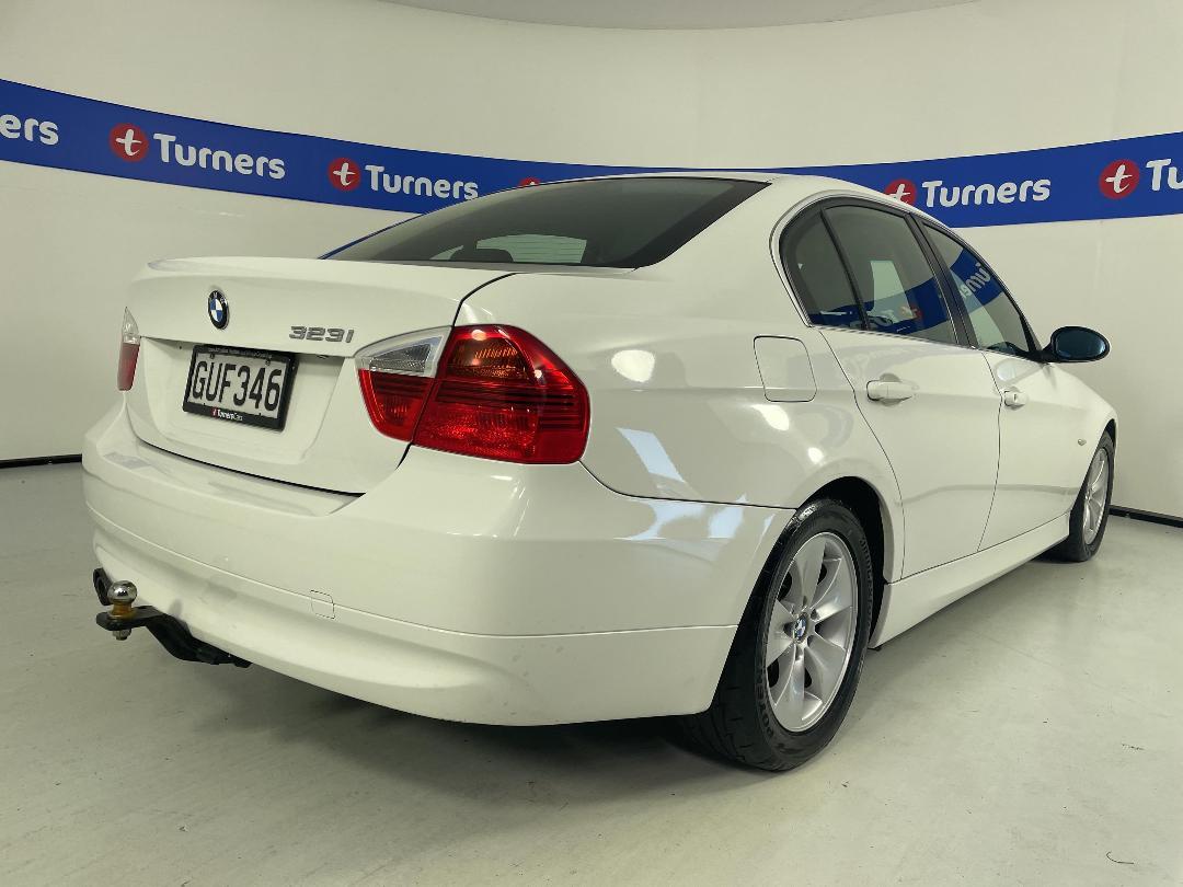 Photo '7' of BMW 3 Series