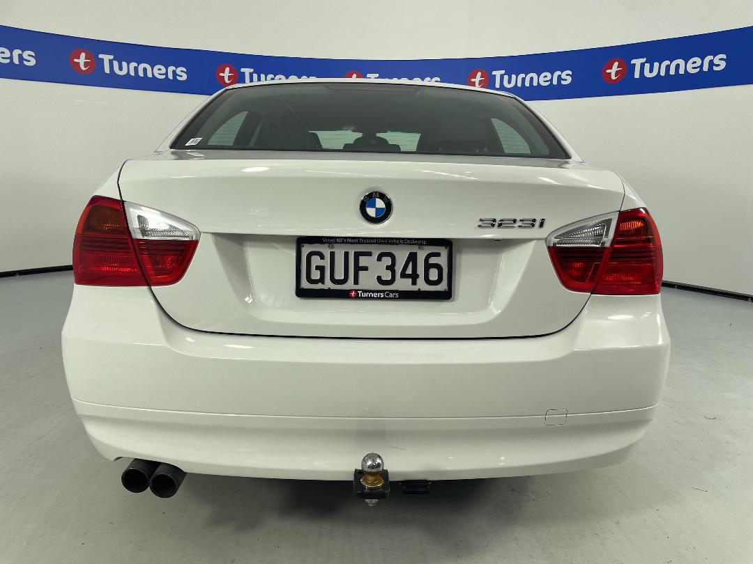 Photo '6' of BMW 3 Series