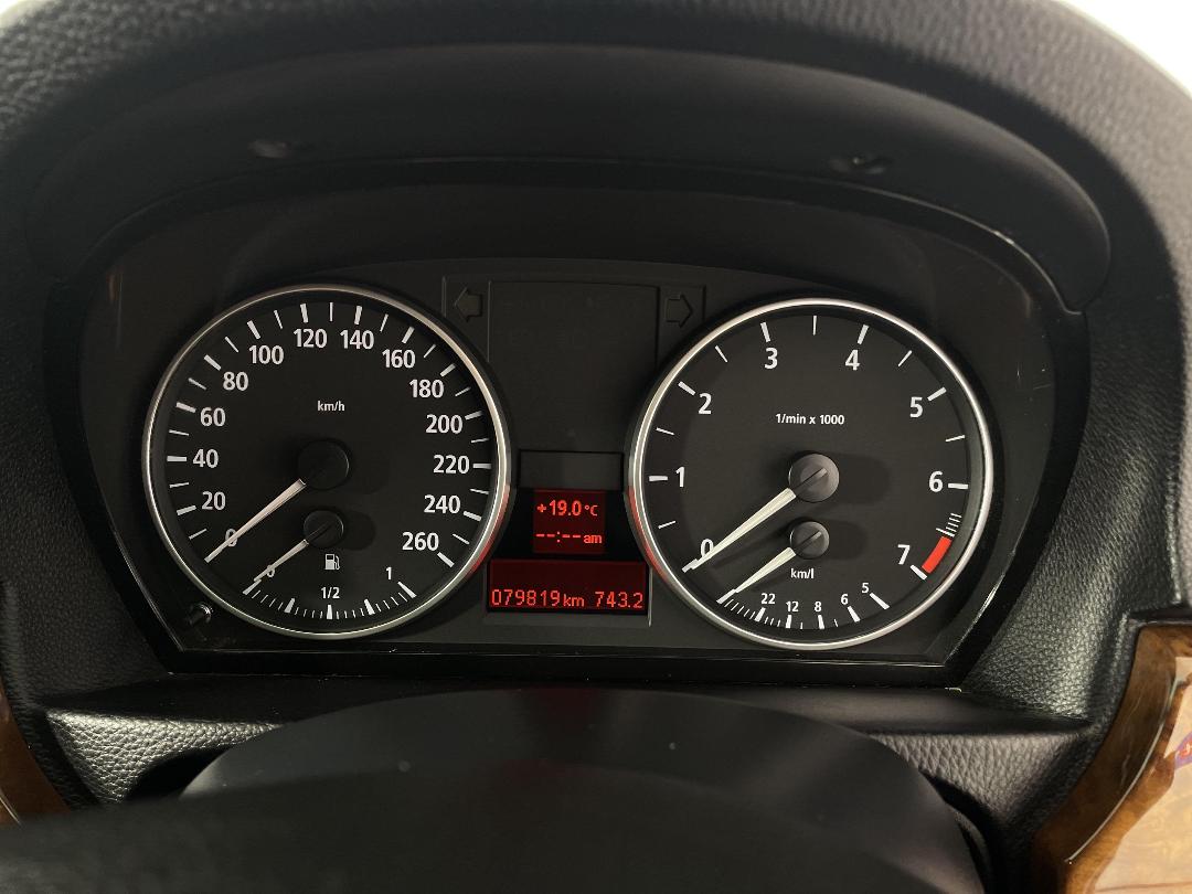 Photo '21' of BMW 3 Series