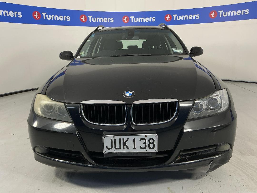 Photo '2' of BMW 320I