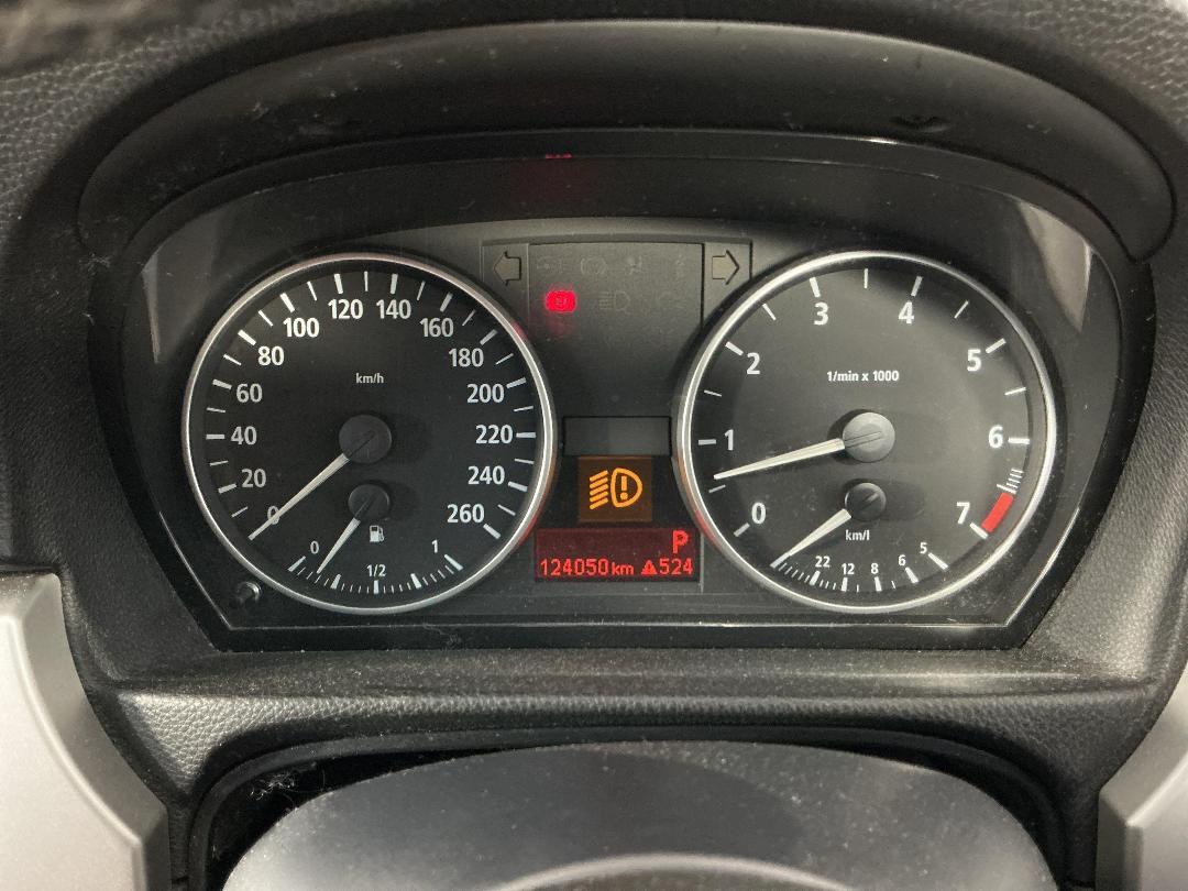 Photo '19' of BMW 320I