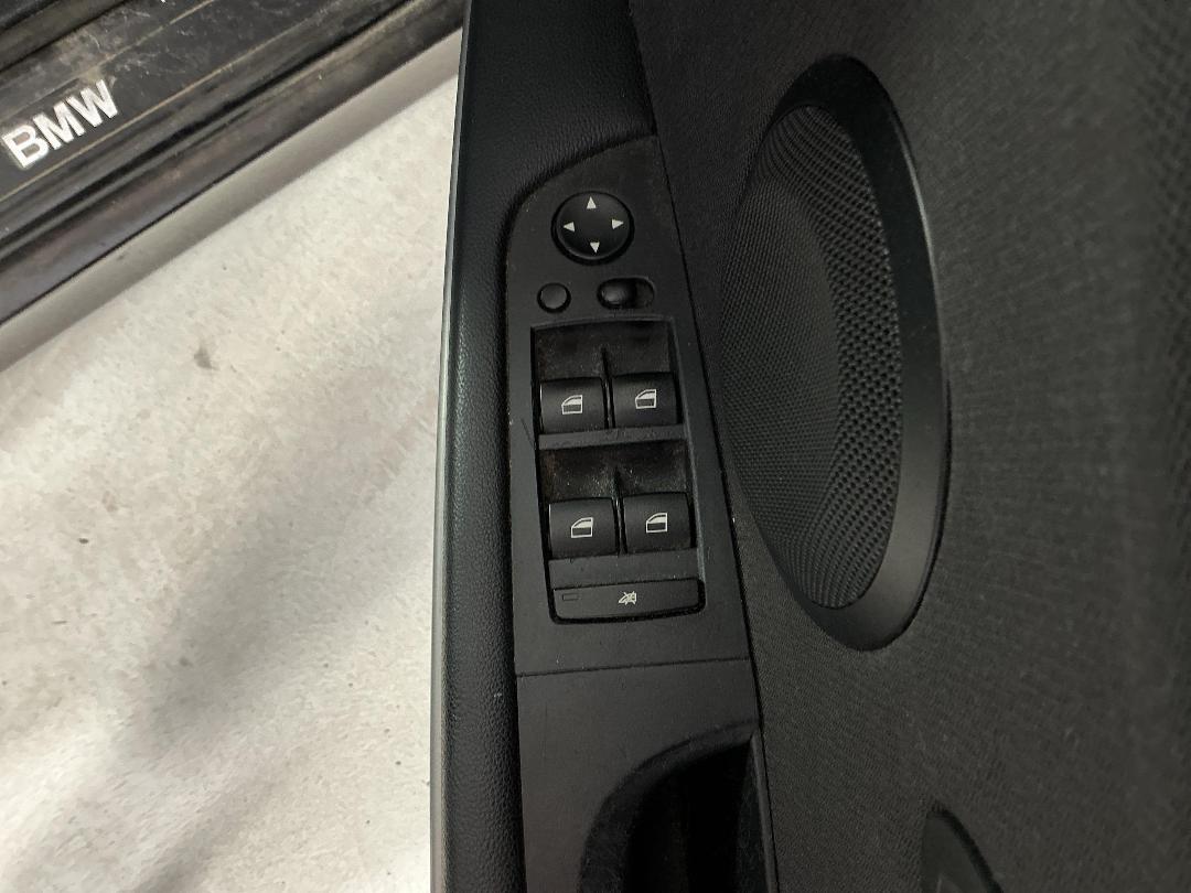 Photo '21' of BMW 320I