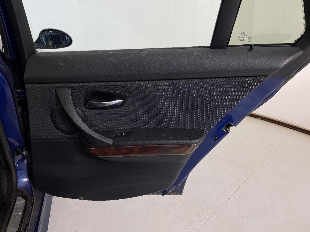 Photo '19' of BMW 320I Photo '19' of BMW 320I