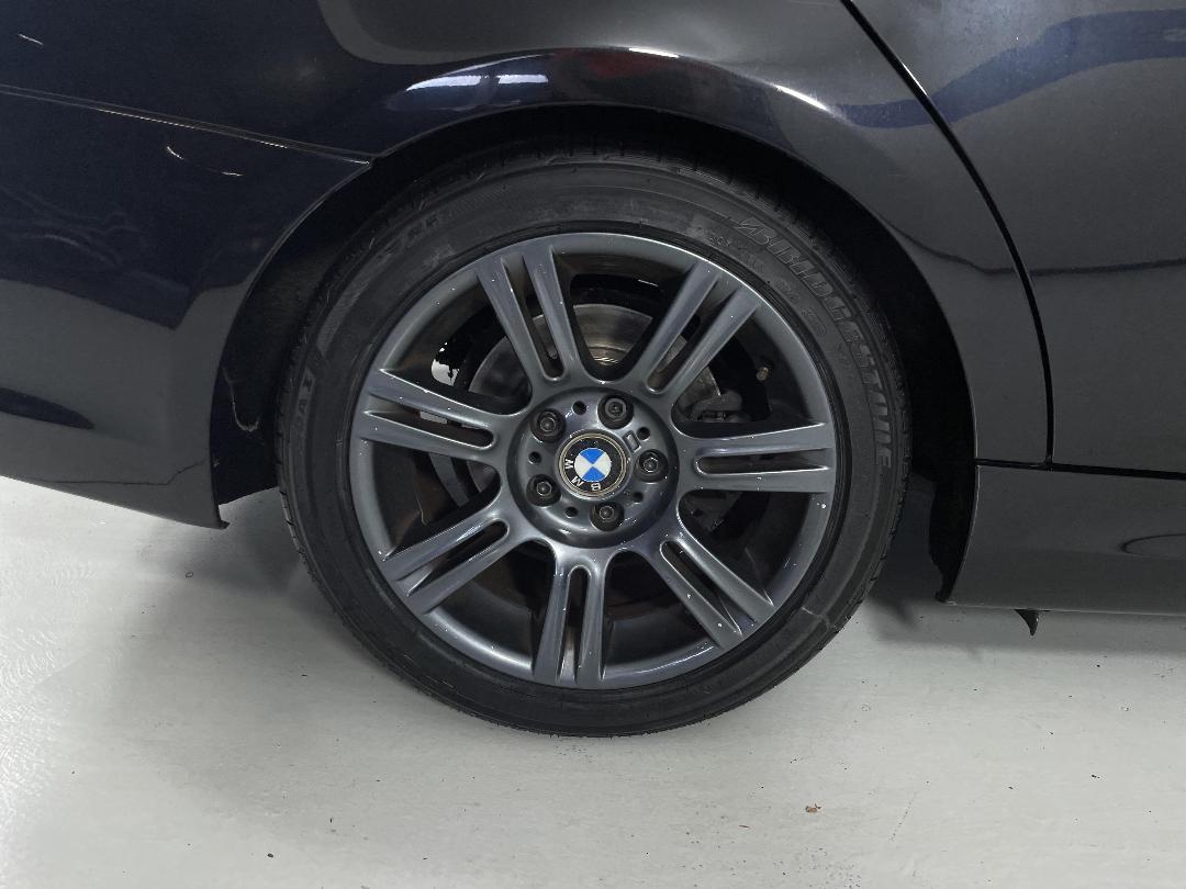 Photo '12' of BMW 320I Photo '12' of BMW 320I