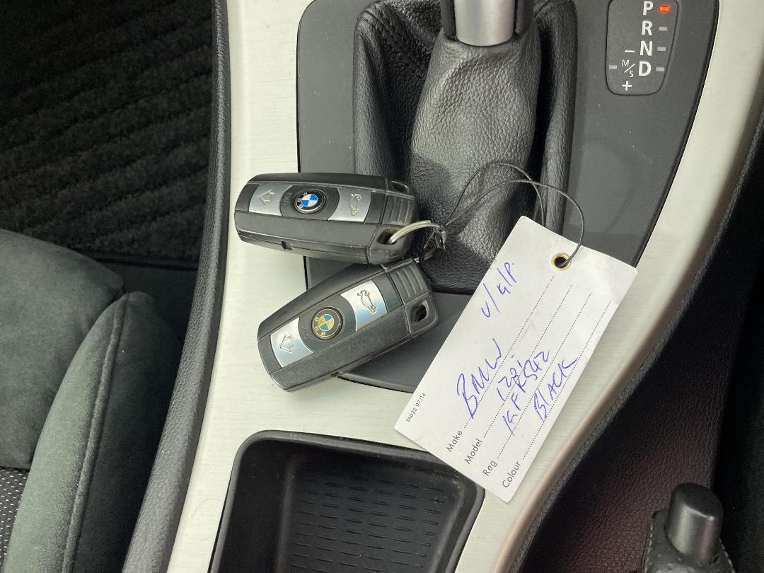 Photo '22' of BMW 320I Photo '22' of BMW 320I