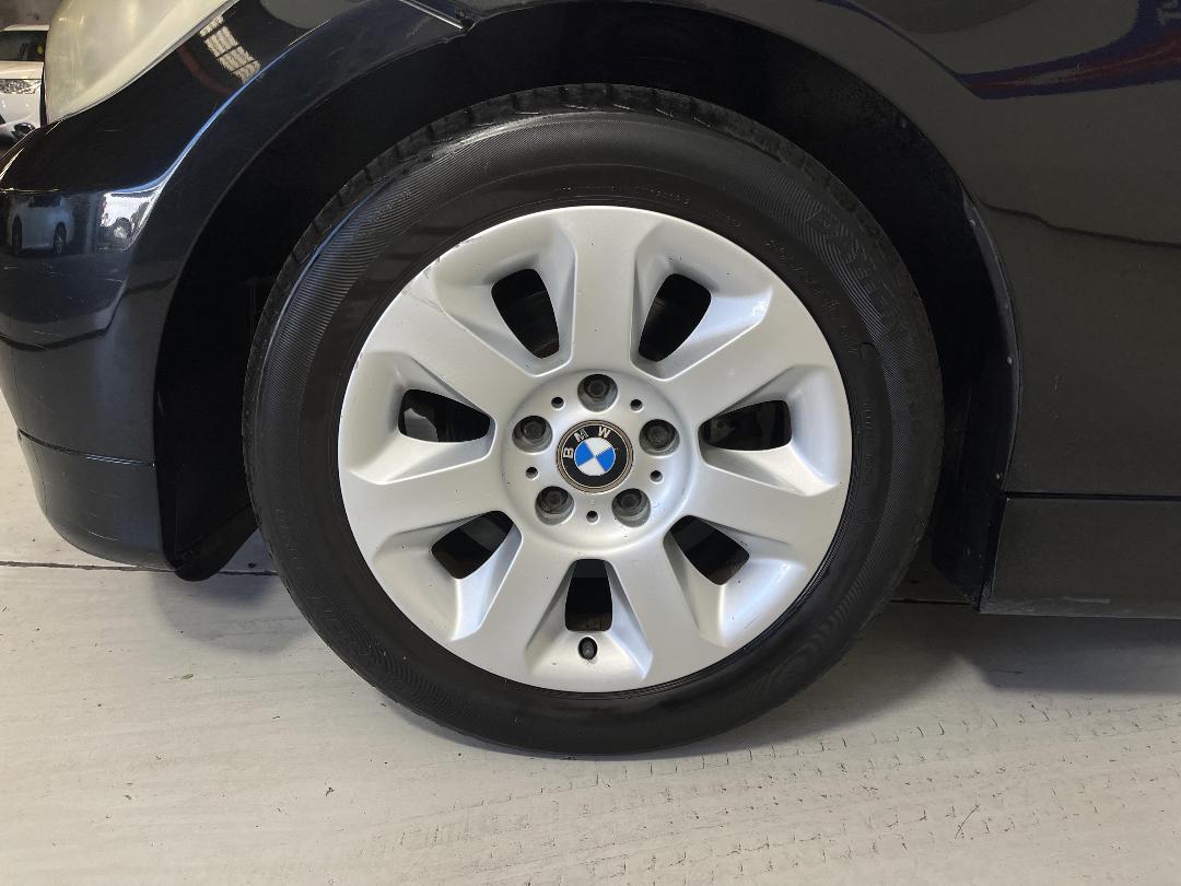 Photo '10' of BMW 320I