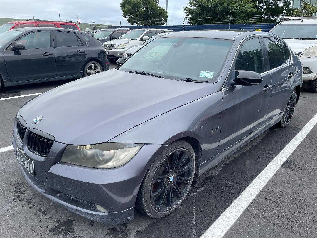 Photo '4' of BMW 323I Photo '4' of BMW 323I