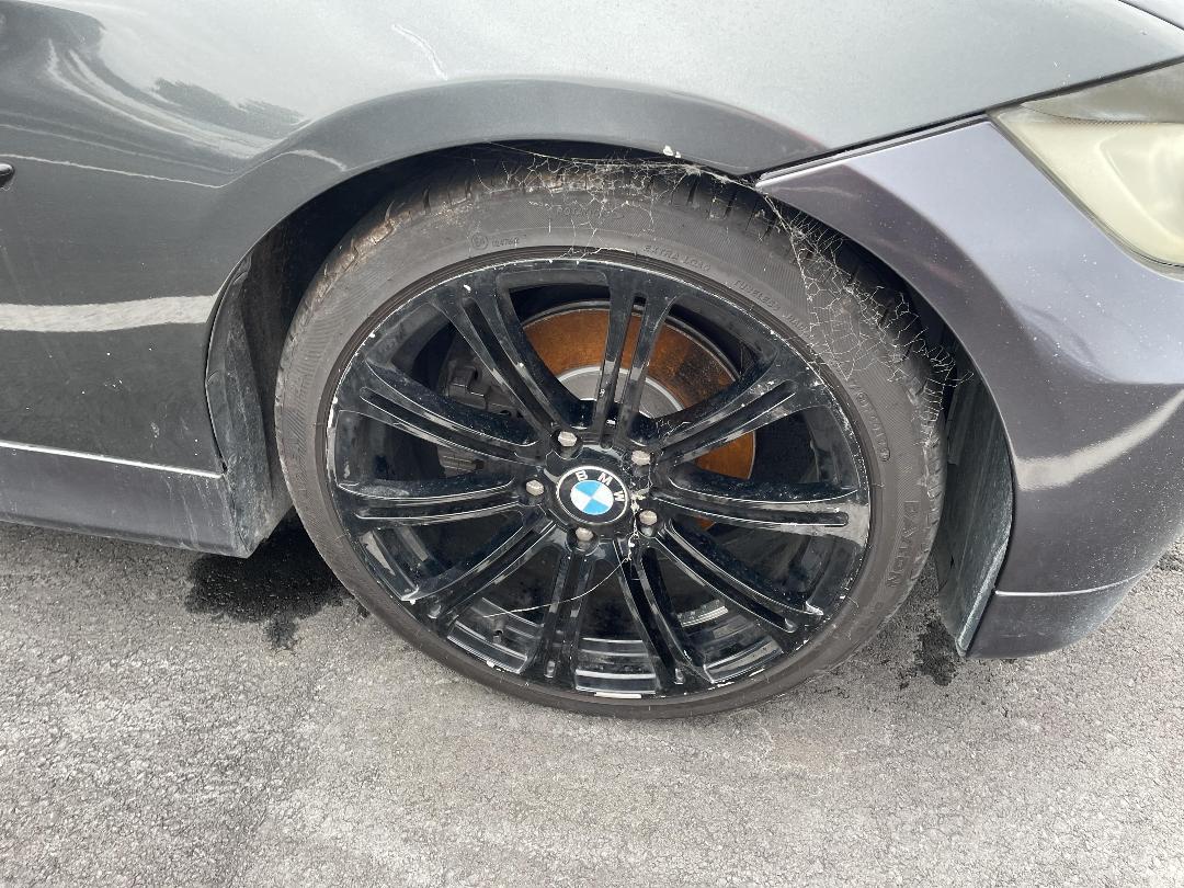 Photo '2' of BMW 323I Photo '2' of BMW 323I