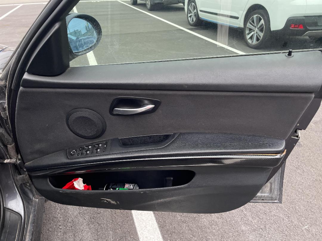 Photo '13' of BMW 323I Photo '13' of BMW 323I