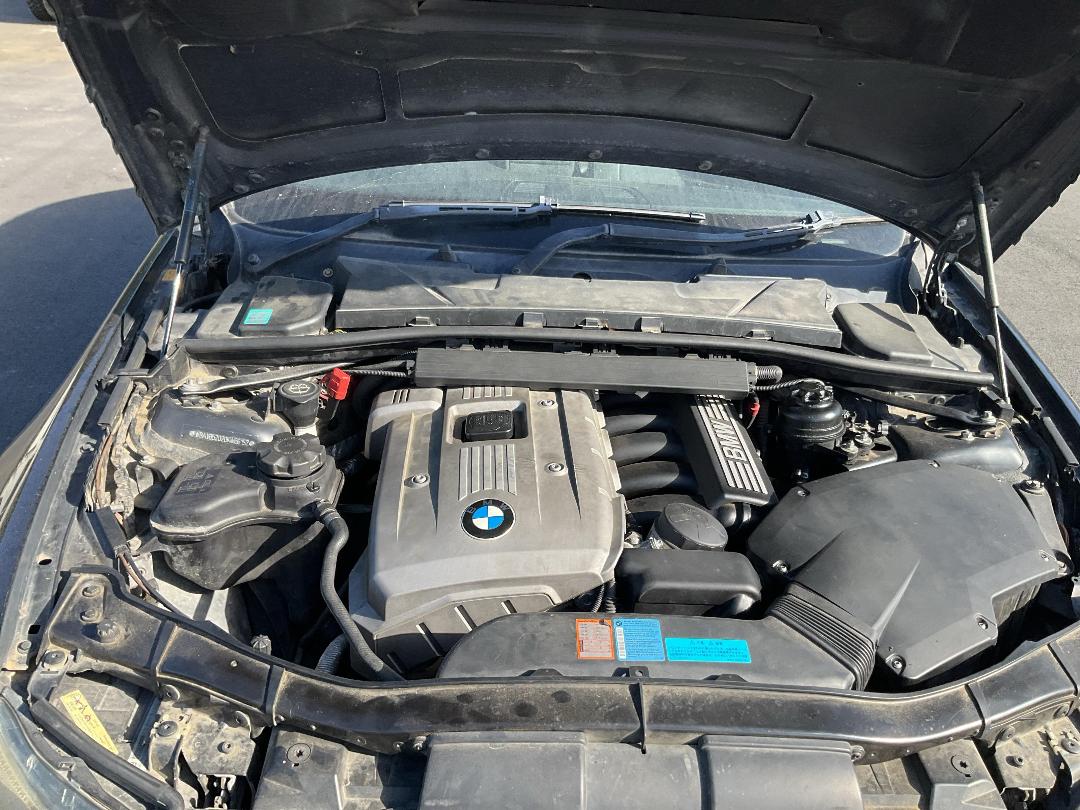 Photo '10' of BMW 323I