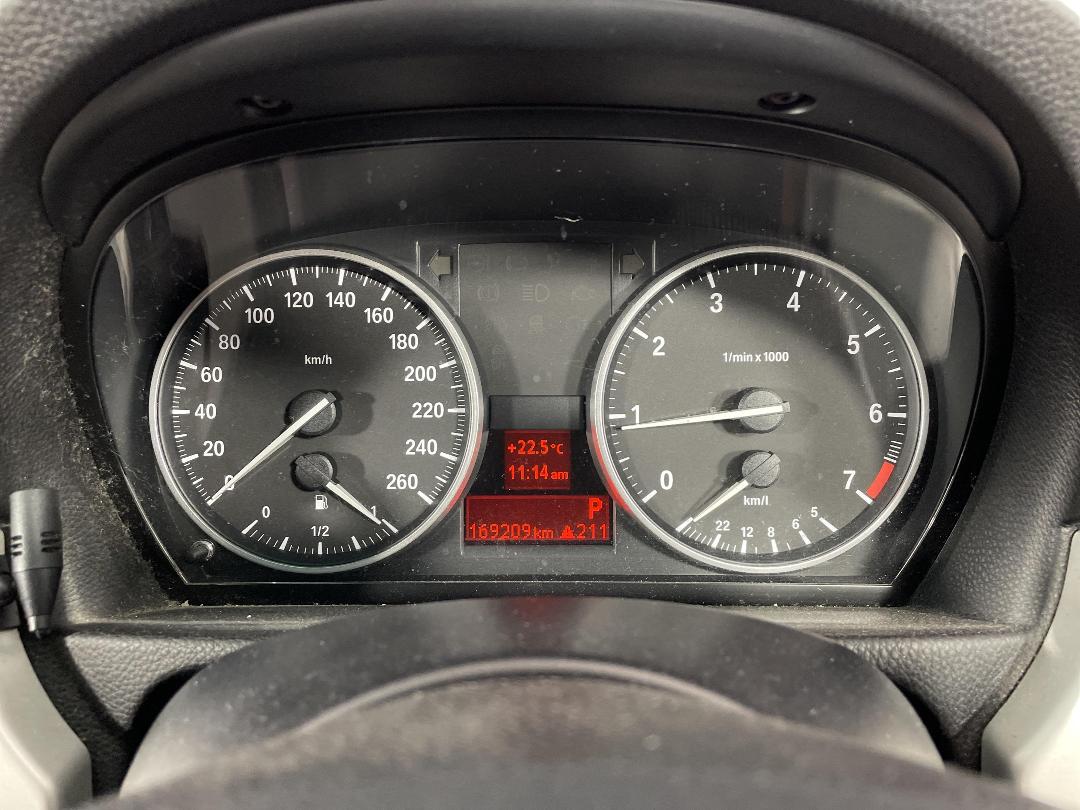 Photo '20' of BMW 323I Photo '20' of BMW 323I