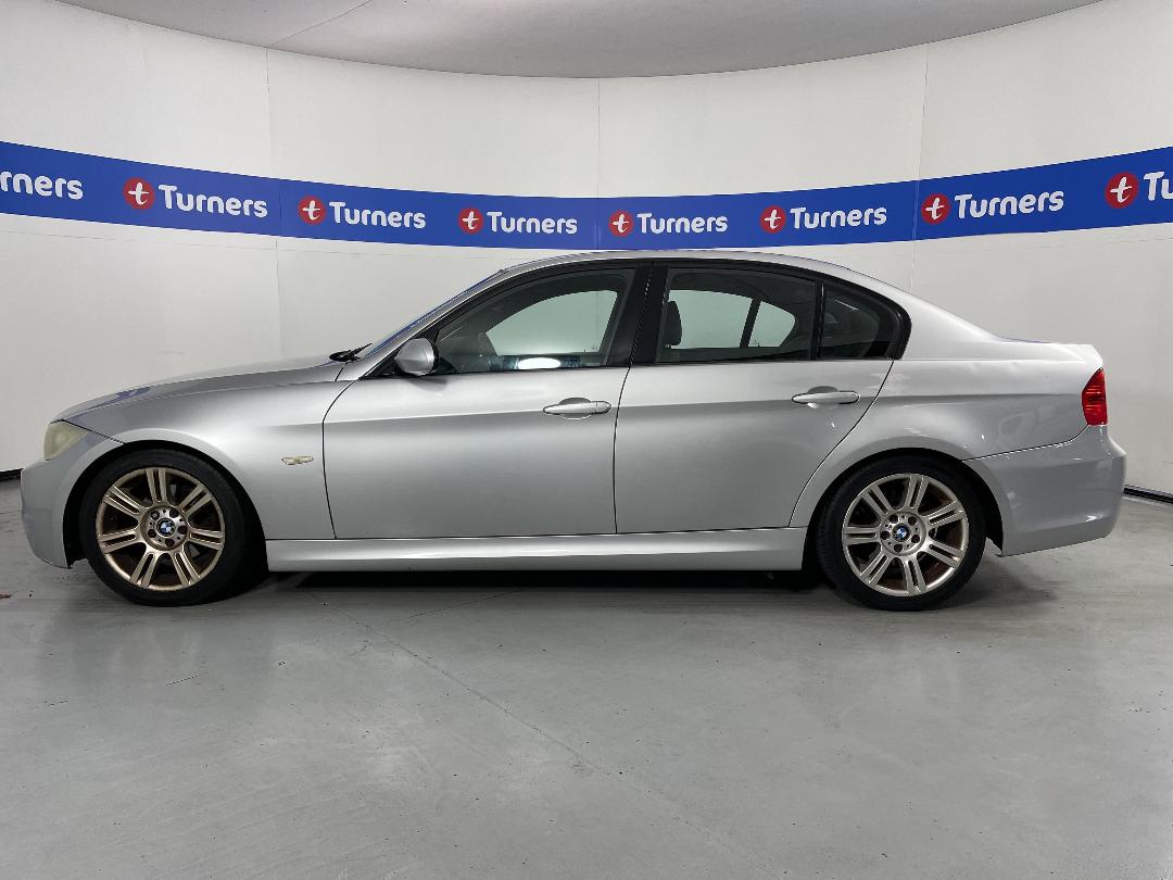 Photo '23' of BMW 323I Photo '23' of BMW 323I