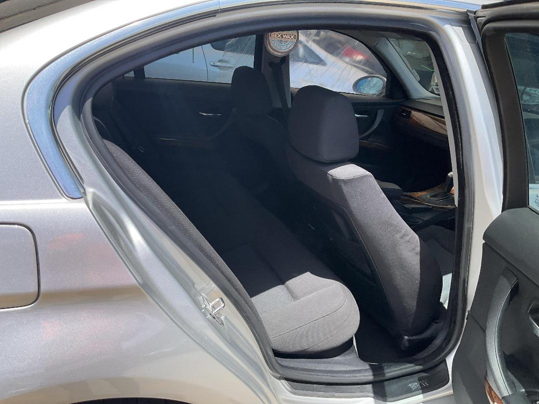 Photo '15' of BMW 323I Photo '15' of BMW 323I