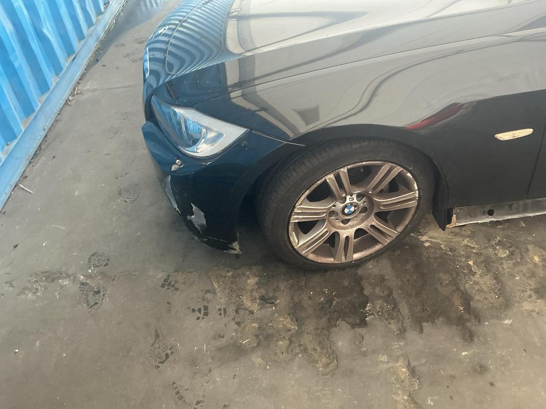 Photo '6' of BMW 323I