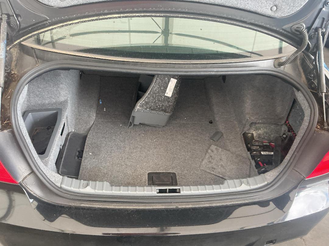 Photo '22' of BMW 323I