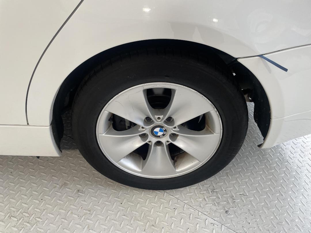 Photo '11' of BMW 323I Photo '11' of BMW 323I