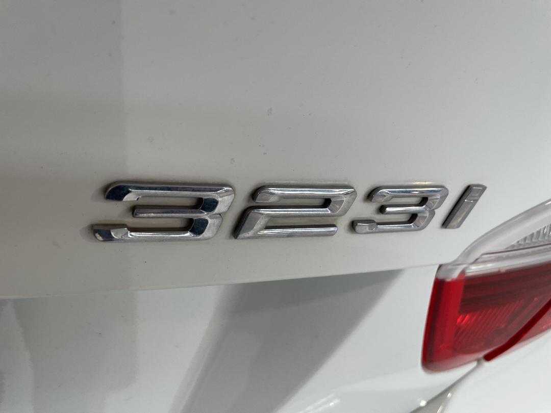 Photo '34' of BMW 323I Photo '34' of BMW 323I