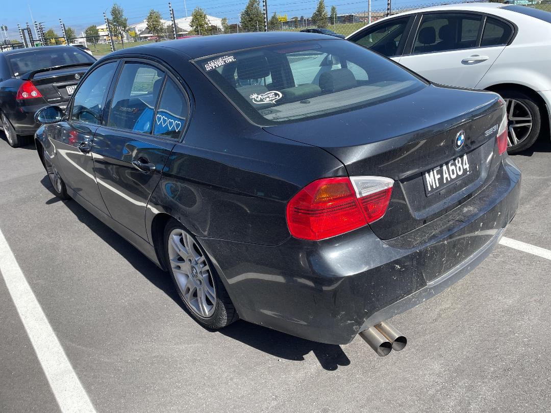 Photo '4' of BMW 323I M-Sport