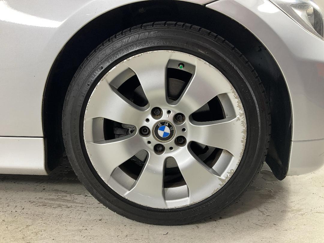 Photo '9' of BMW 325I Photo '9' of BMW 325I