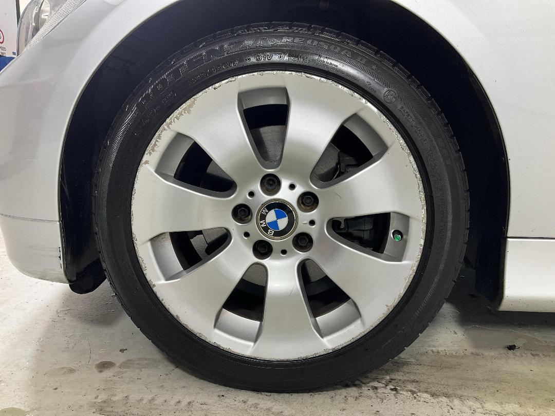 Photo '10' of BMW 325I Photo '10' of BMW 325I