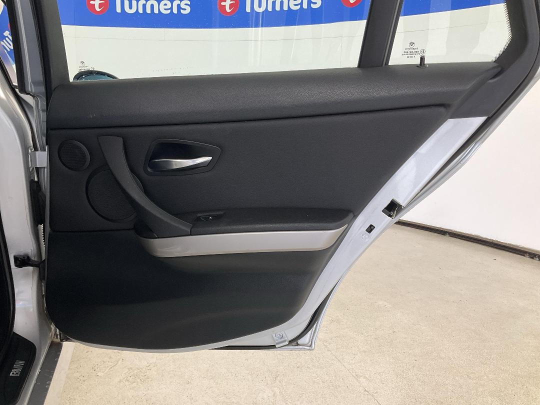 Photo '19' of BMW 325I Photo '19' of BMW 325I