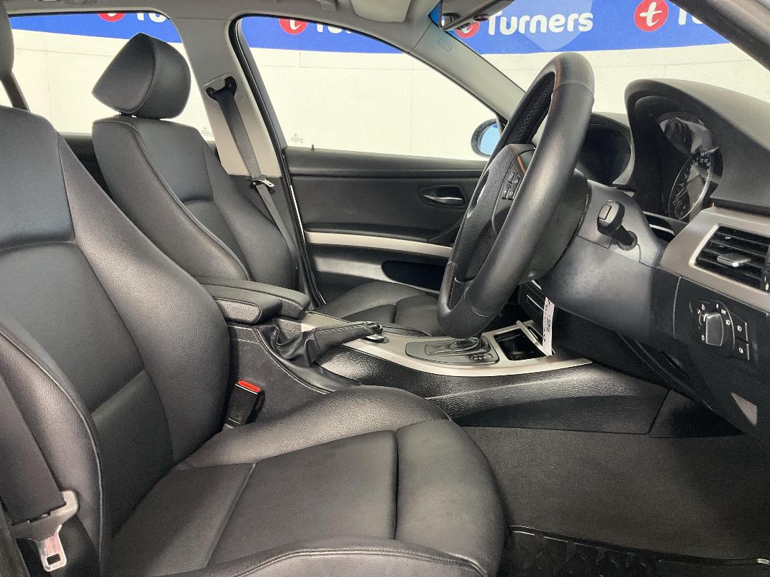 Photo '16' of BMW 325I Photo '16' of BMW 325I