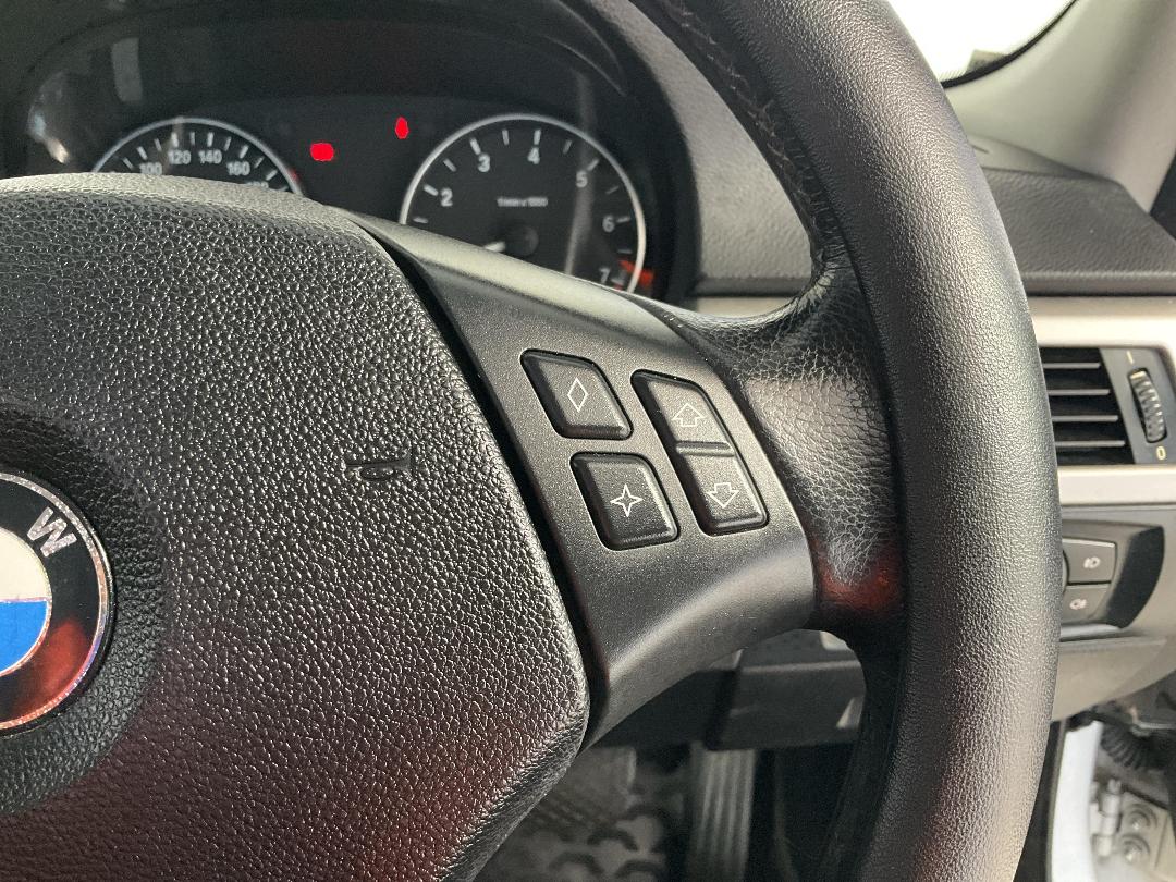 Photo '27' of BMW 325I Photo '27' of BMW 325I