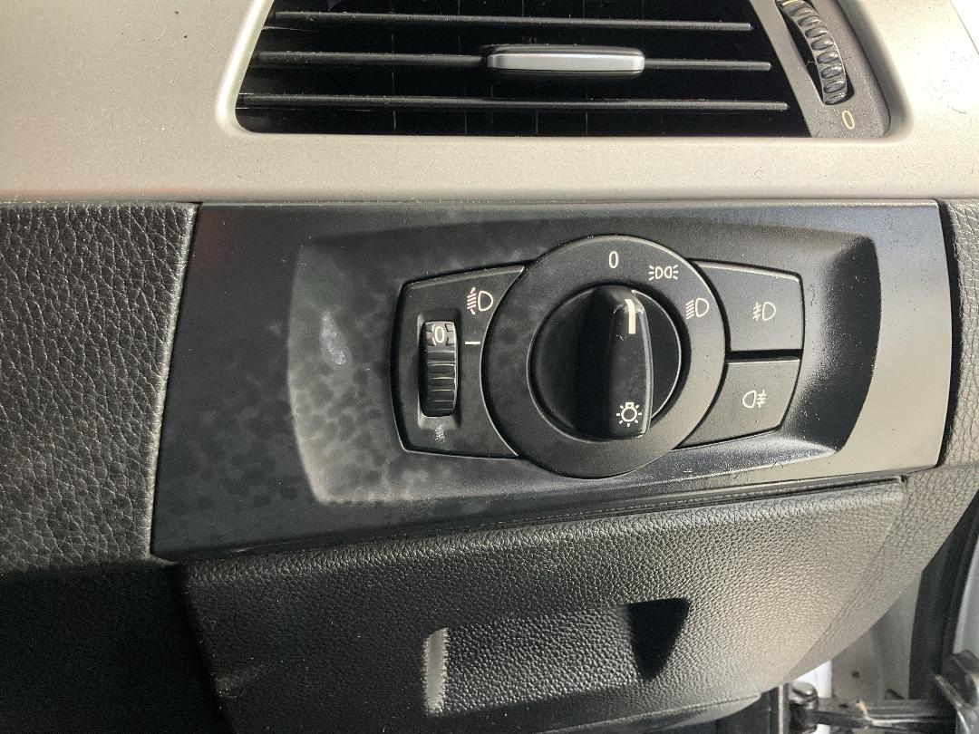 Photo '30' of BMW 325I Photo '30' of BMW 325I