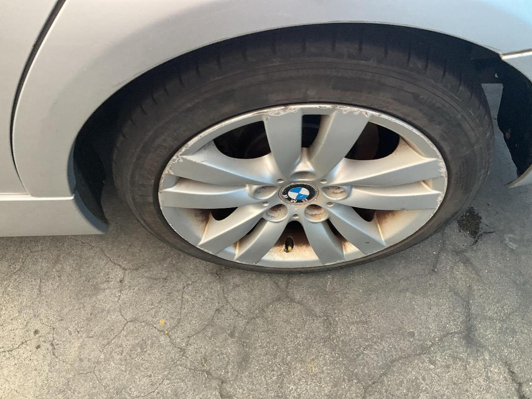 Photo '35' of BMW 325I SE Touring Auto Photo '35' of BMW 325I SE Touring Auto