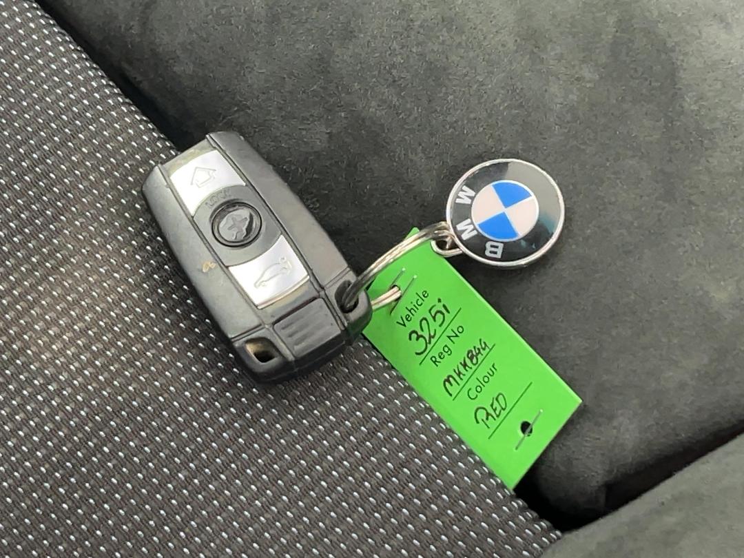 Photo '22' of BMW 325I Photo '22' of BMW 325I