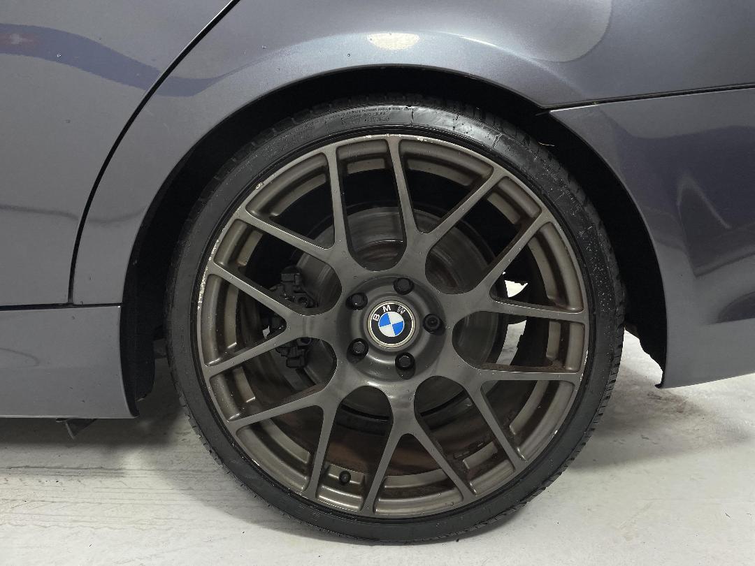 Photo '11' of BMW 330I