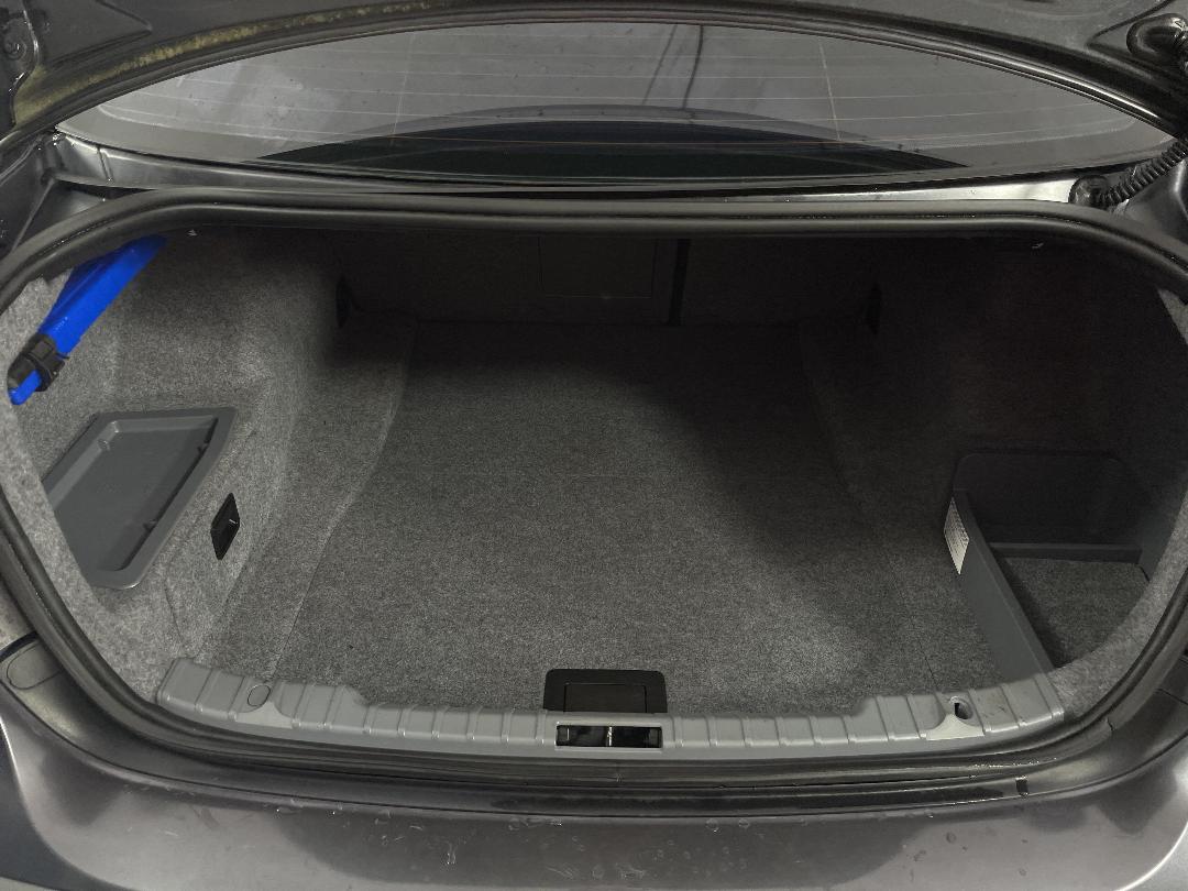 Photo '14' of BMW 330I