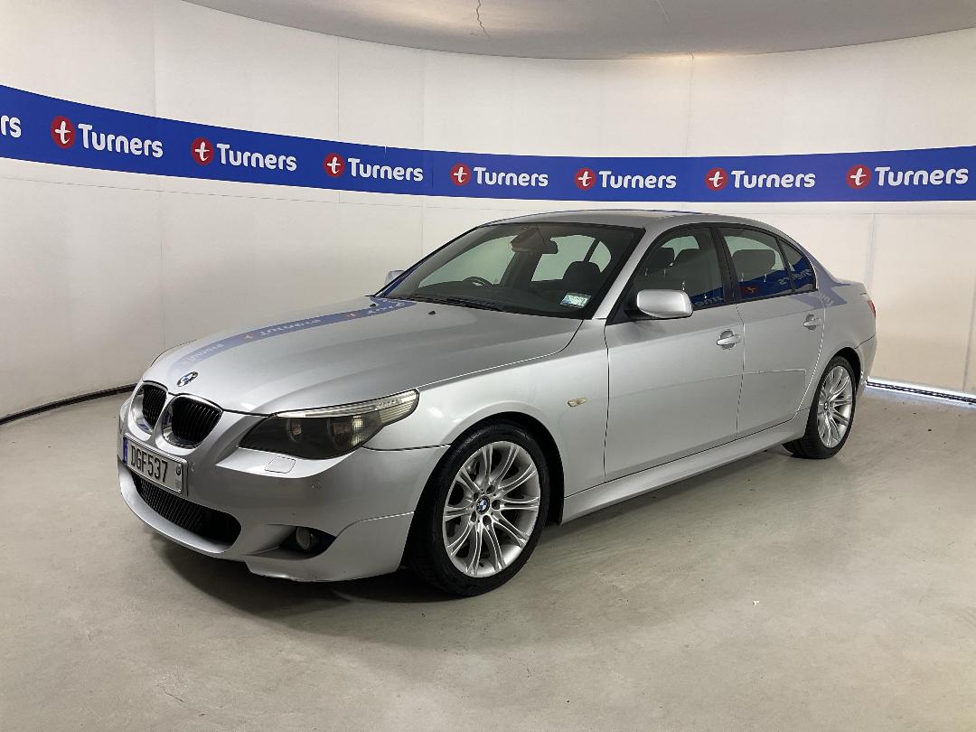 Photo '4' of BMW 5 Series Photo '4' of BMW 5 Series