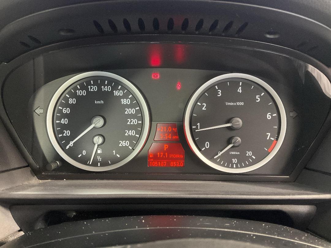 Photo '21' of BMW 5 Series Photo '21' of BMW 5 Series