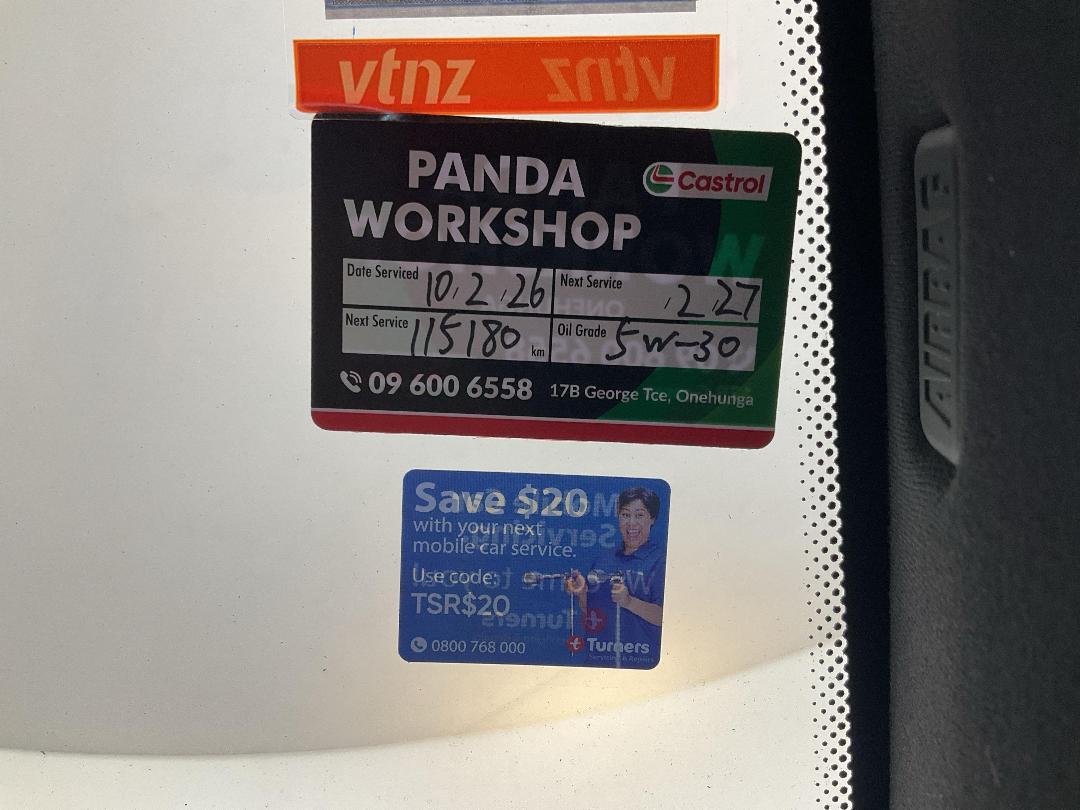 Photo '23' of BMW 5 Series Photo '23' of BMW 5 Series