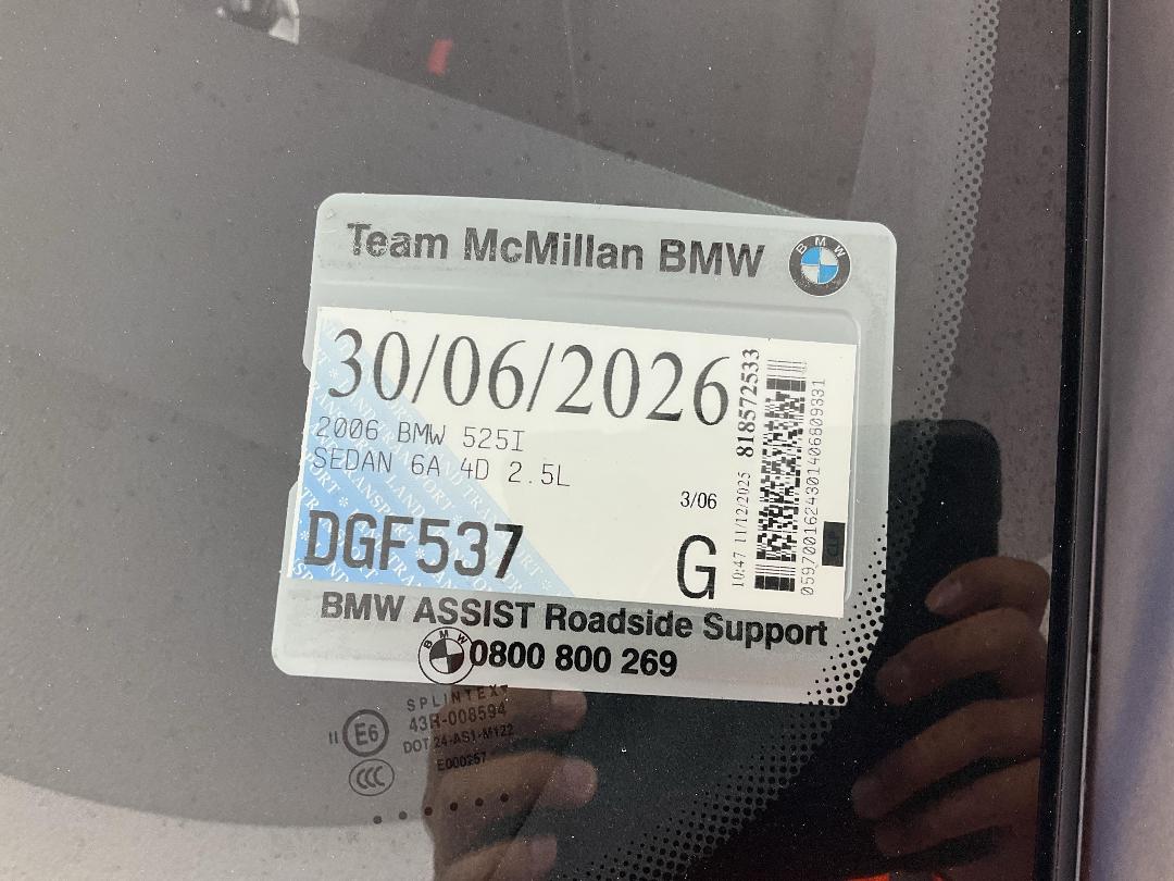 Photo '25' of BMW 5 Series Photo '25' of BMW 5 Series