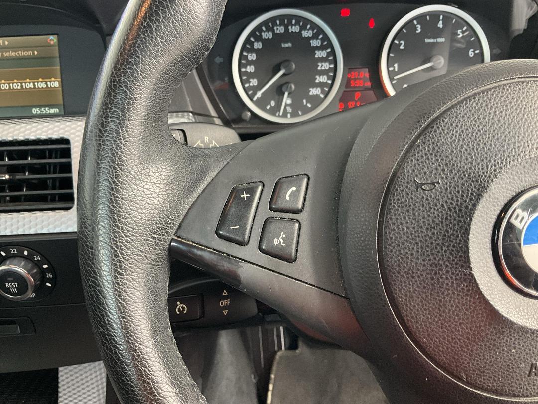 Photo '26' of BMW 5 Series Photo '26' of BMW 5 Series